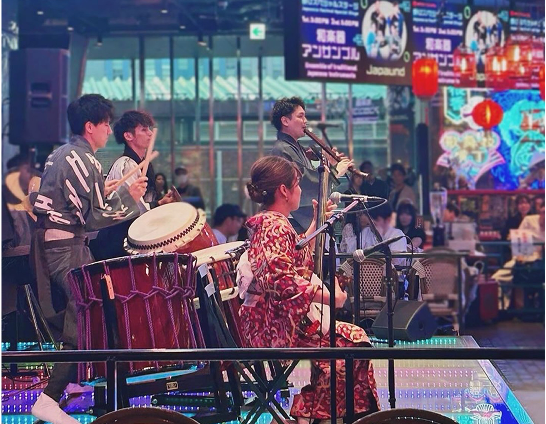 歌舞伎町タワー カブキホールにて演奏｜東京・新宿